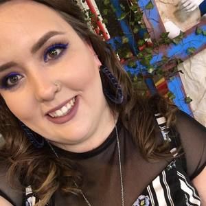 Meet your Posher, Natalie